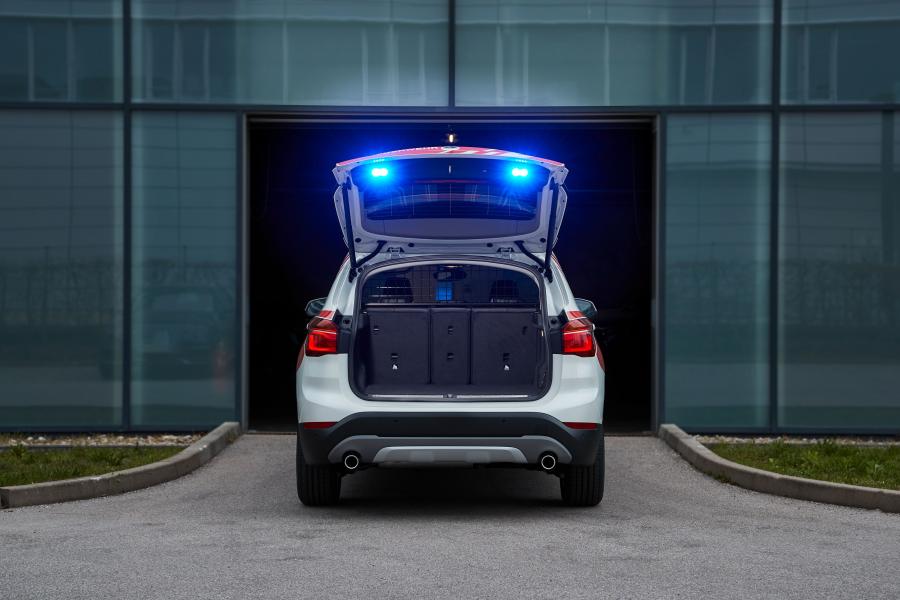  BMW X1 xDrive18d Feuerwehr KdoW (F48) 2019 года  (фото 3 из 14)